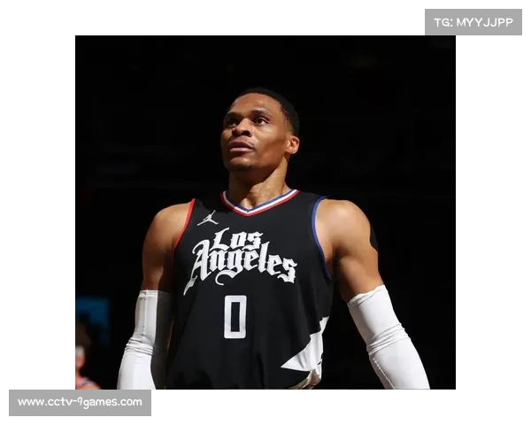 威少助攻破万里程碑，成就25000分+10000助历史第二人