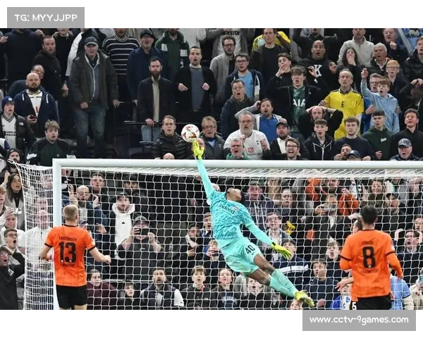 利物浦客场2-1热刺，埃基蒂克连续三轮破门